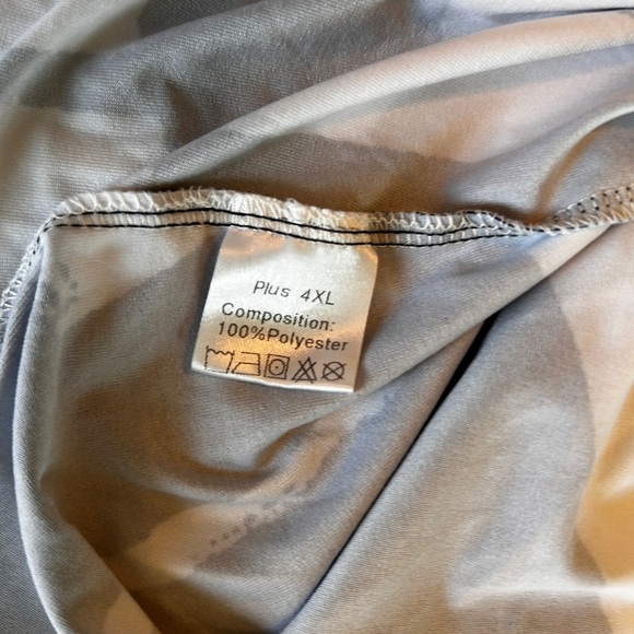 SHEIN Women’s Tank Top In Black & White Abstract Color Pattern Size 20W is NWOT. - Picture 9 of 10